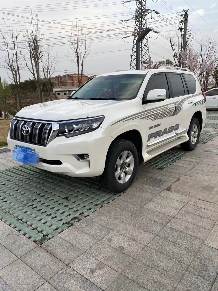 徐州19年丰田普拉多5