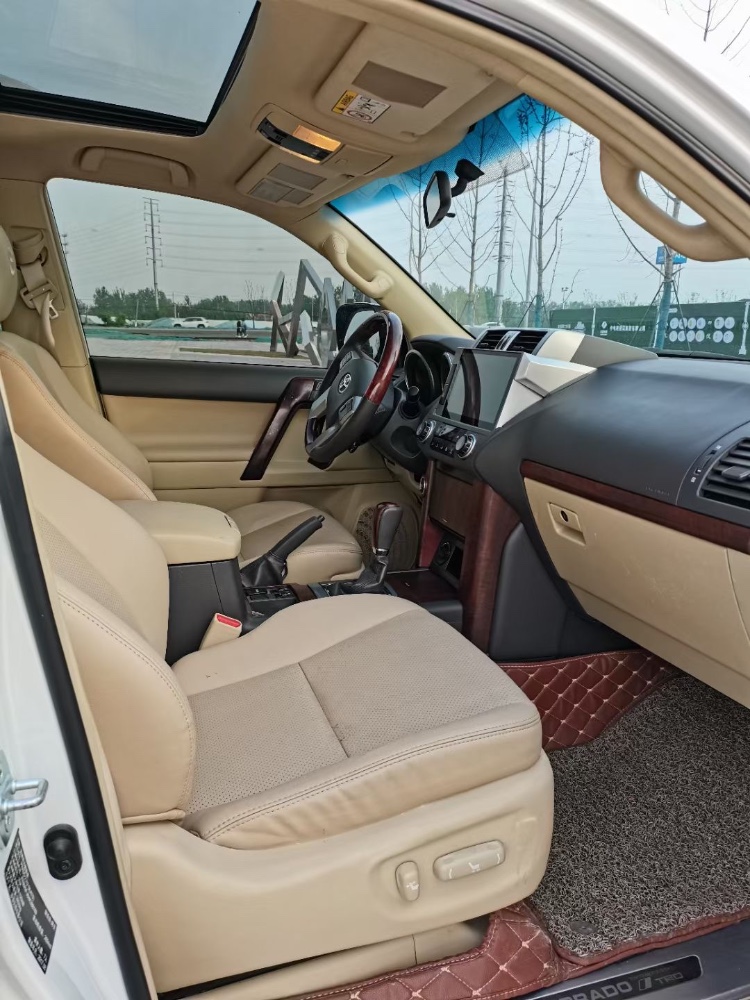 徐州18年丰田普拉多5