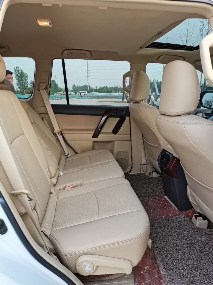 徐州18年丰田普拉多1