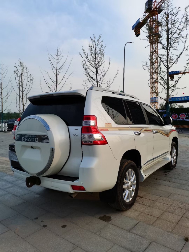 徐州18年丰田普拉多2