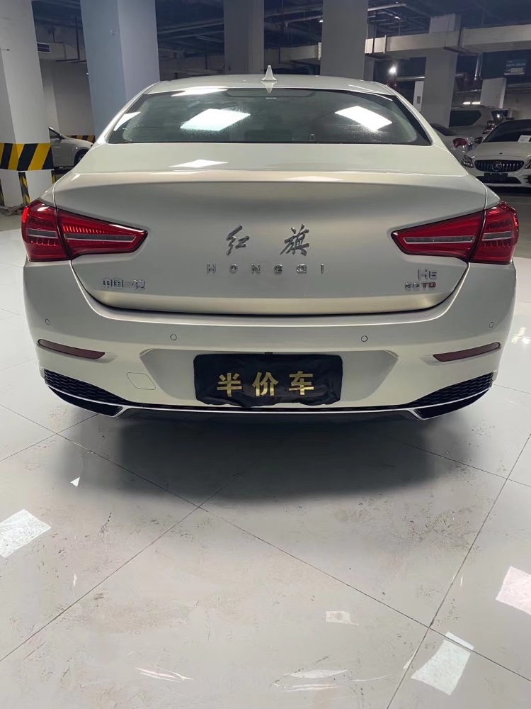 成都21年紅旗H51