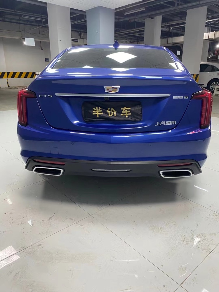 成都21年凱迪拉克CT52