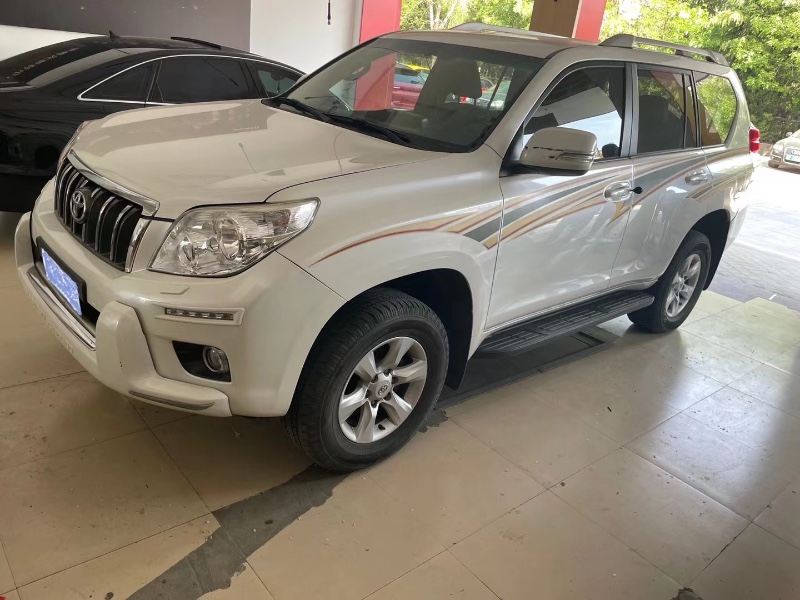 烟台13年丰田普拉多3