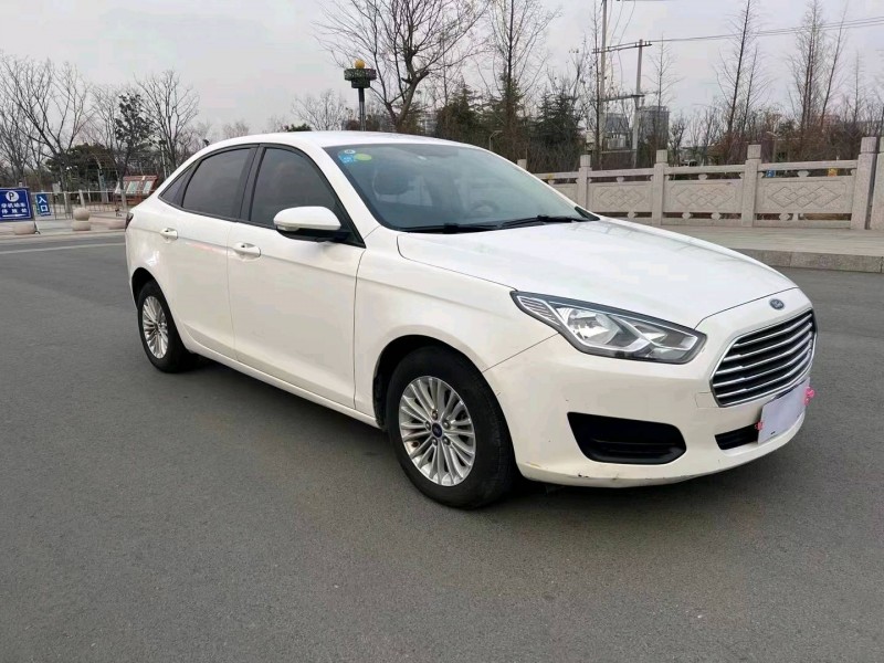 徐州18年福特福睿斯8