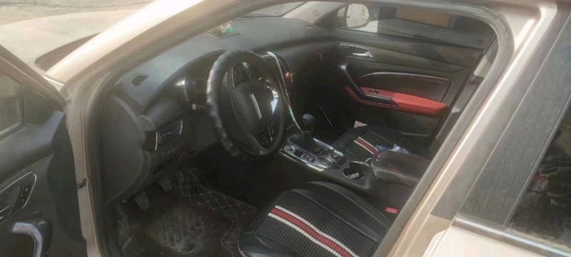 保定18年獵豹汽車CS103