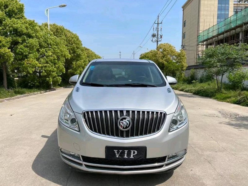 鹽城15年別克GL81