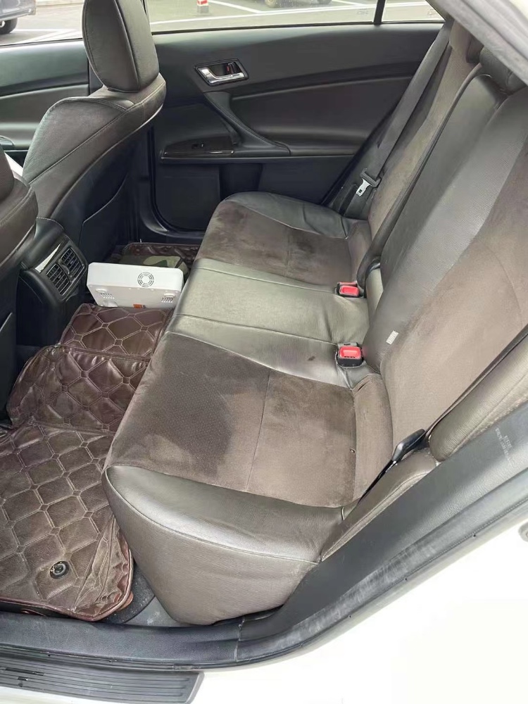 徐州16年丰田锐志5