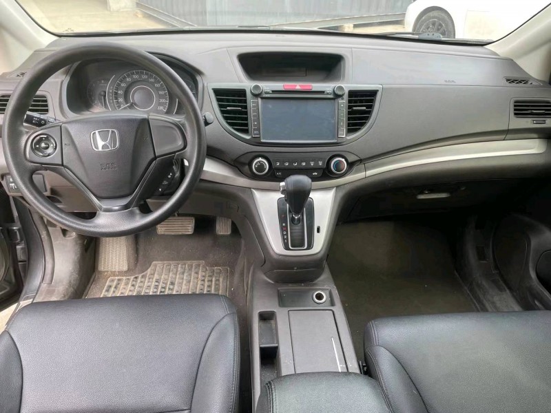 濟寧13年本田CR-V6