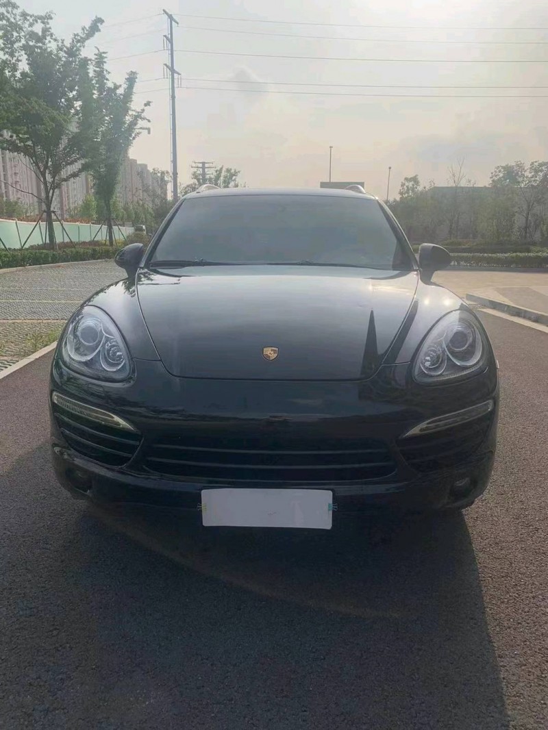 徐州14年保時捷卡宴1