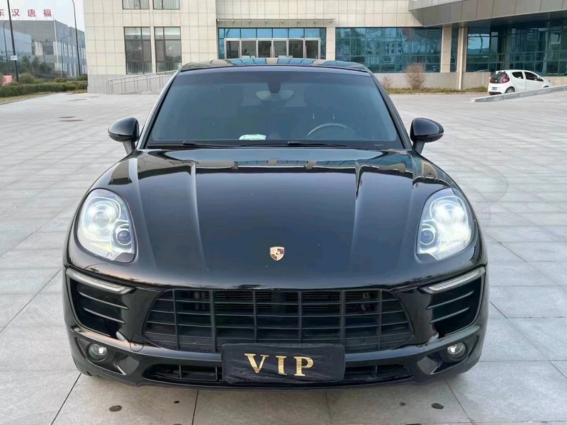 煙臺15年保時捷Macan9