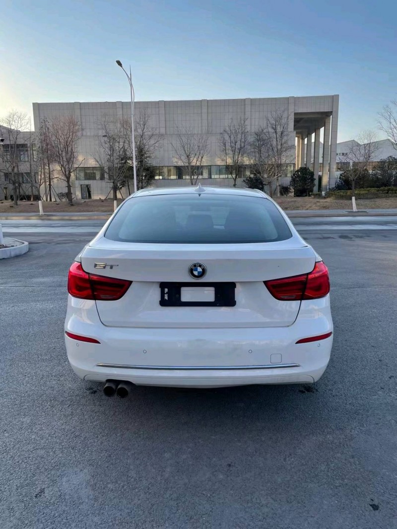 徐州17年宝马3系9