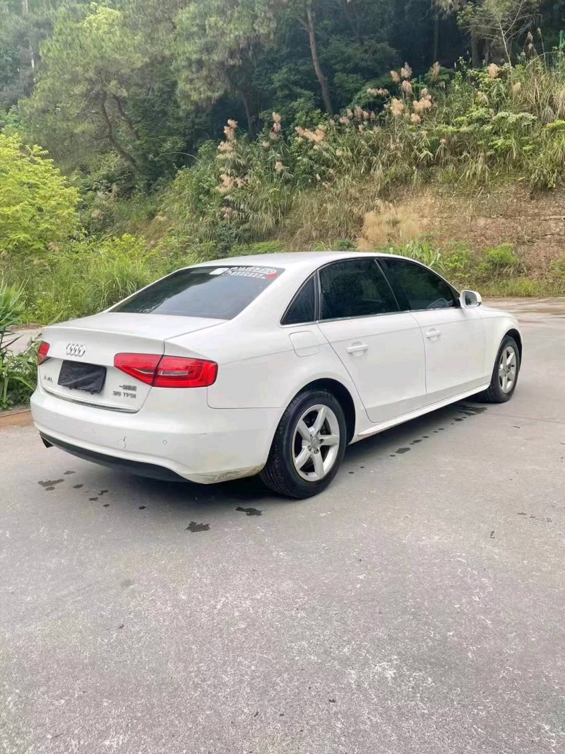 南寧15年奧迪A4L2