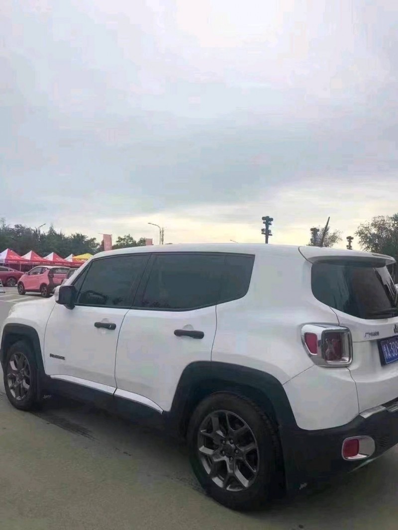 北京18年Jeep自由俠1