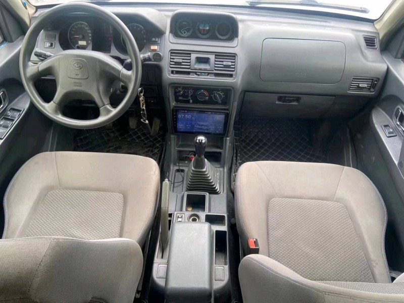 德陽14年獵豹汽車黑金剛6