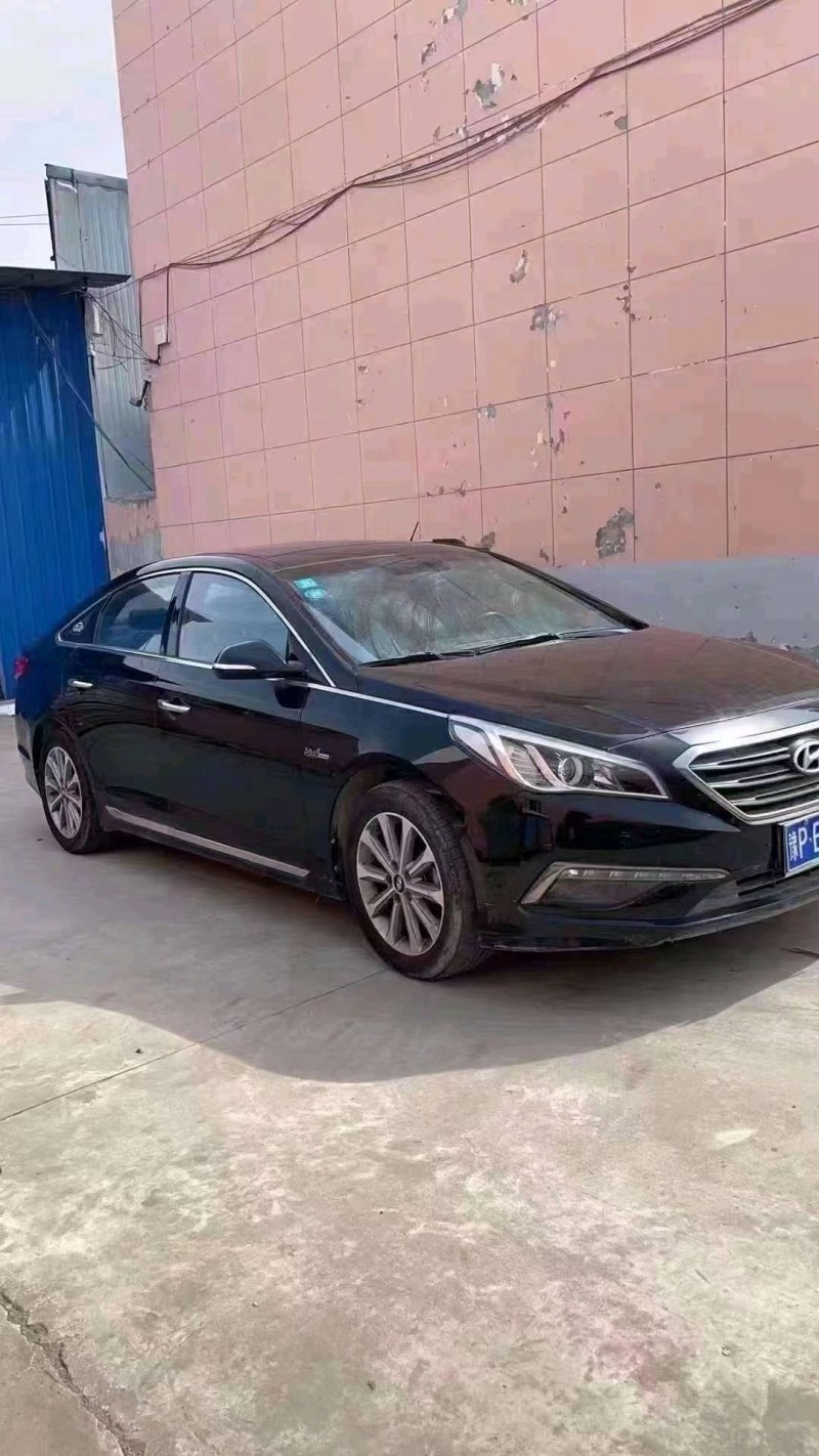 北京15年现代索纳塔九2