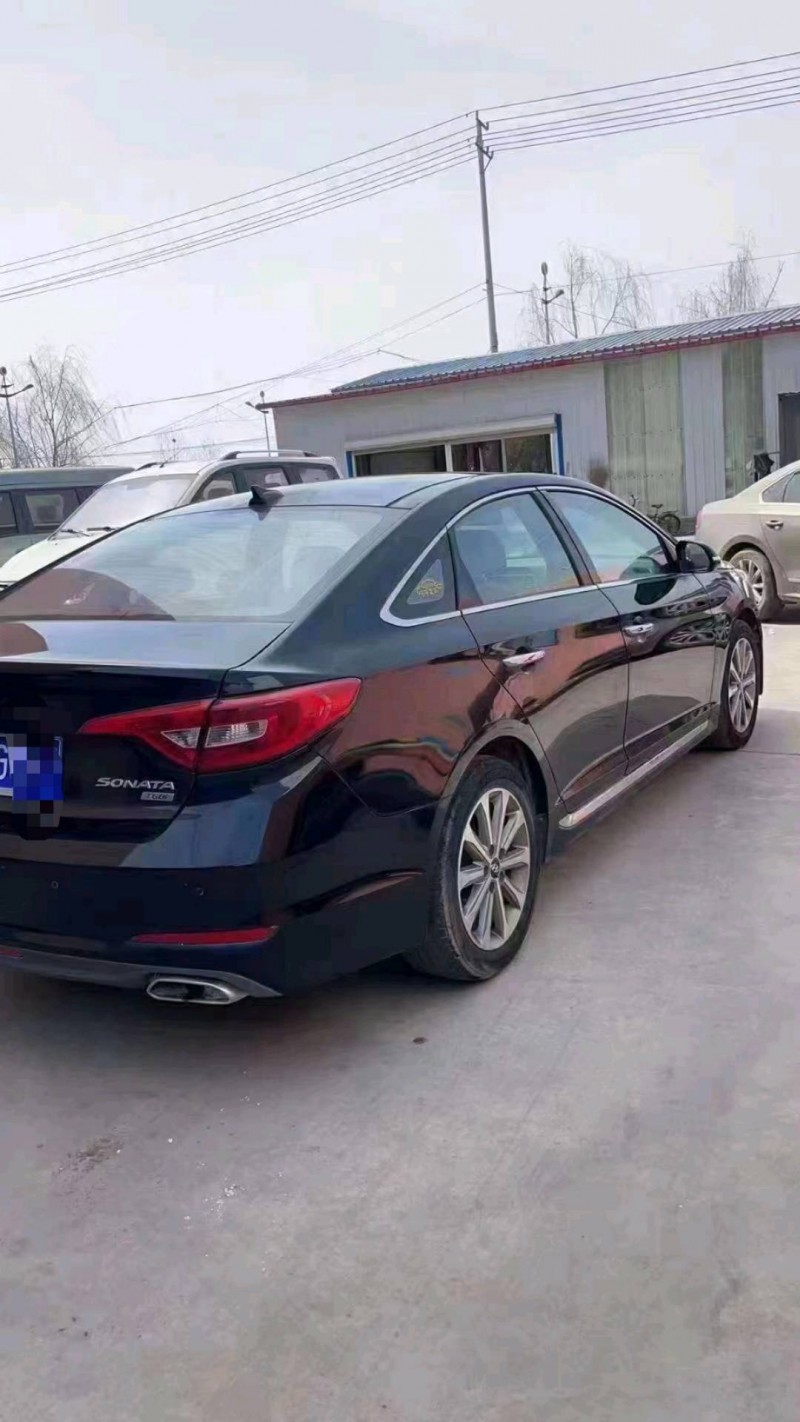 北京15年现代索纳塔九7