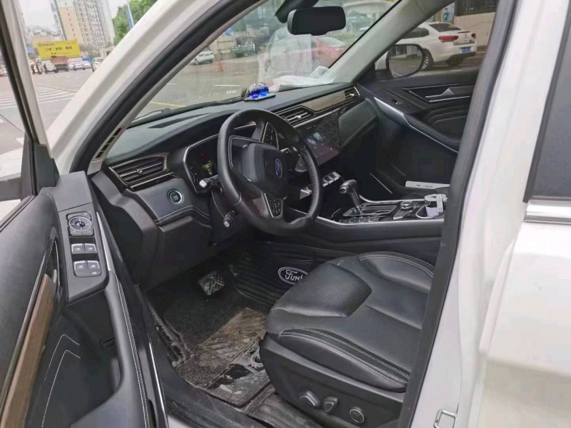 北京19年福特领界2