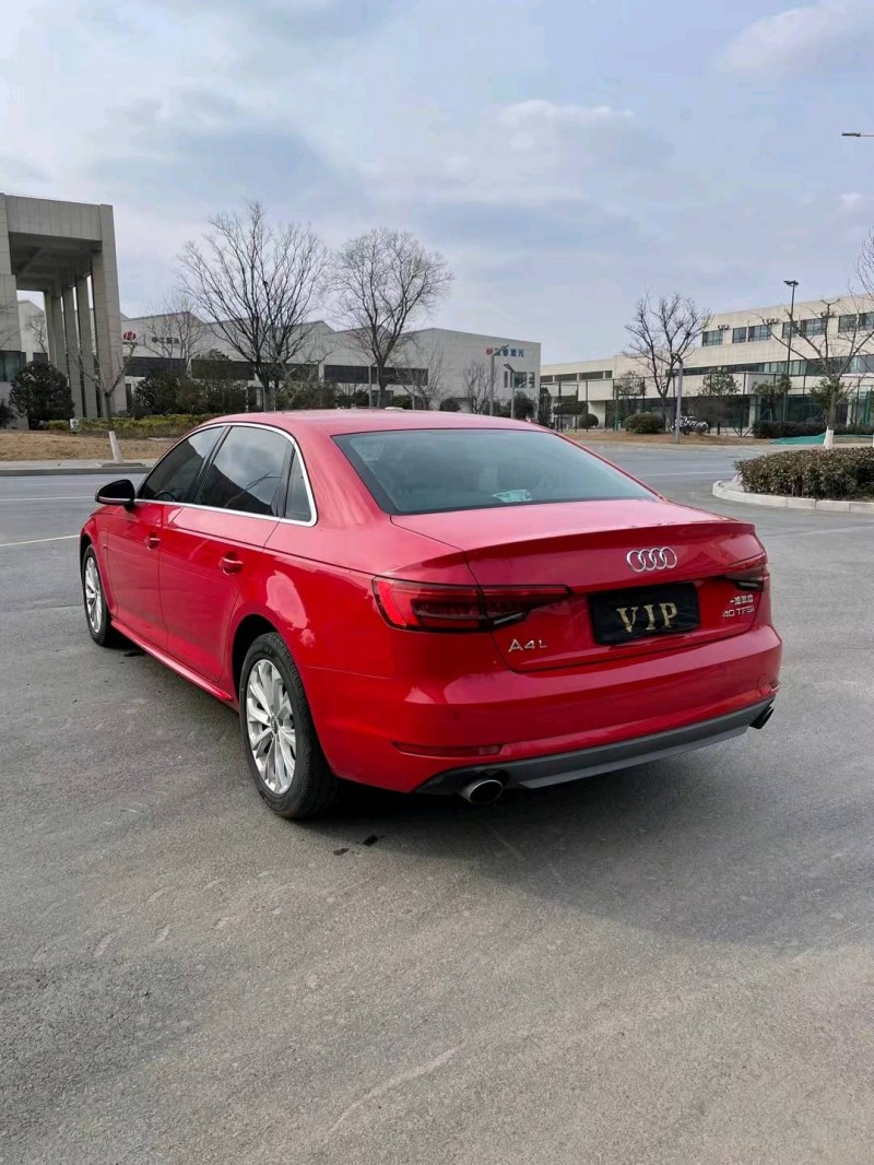 徐州17年奥迪A4L4