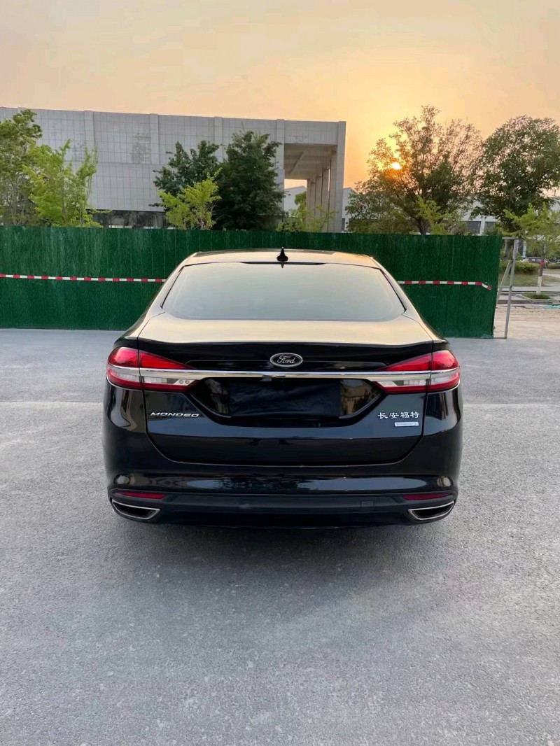 徐州18年福特蒙迪欧1