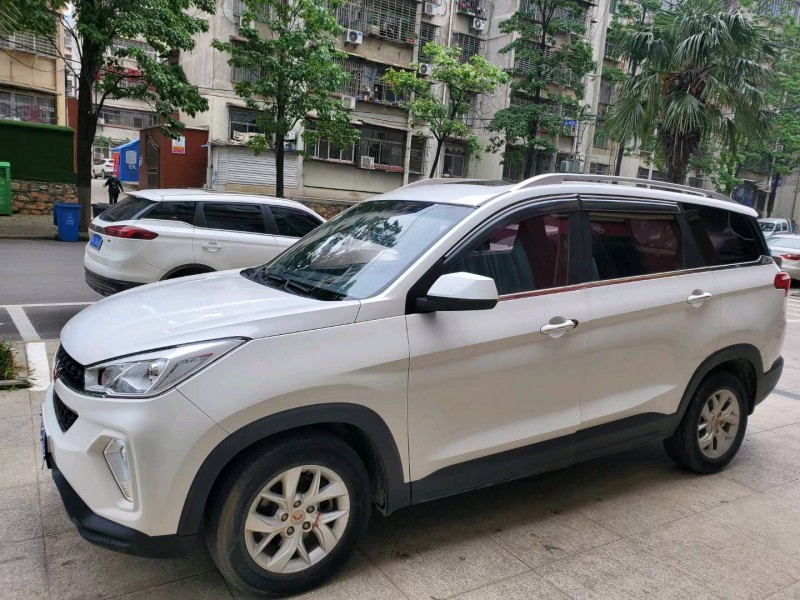 荊門18年五菱汽車宏光S32