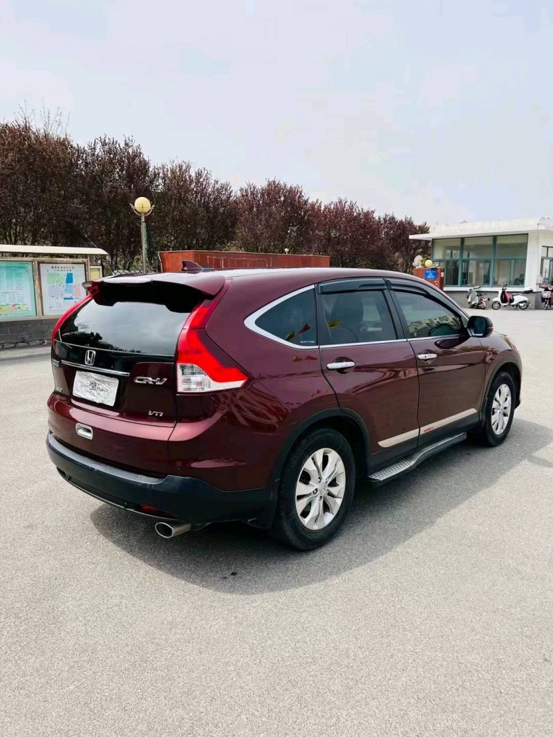 東營15年本田CR-V5