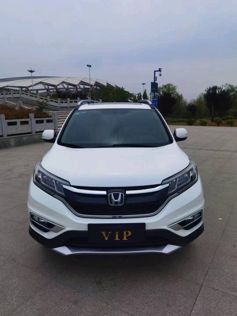 煙臺17年本田CR-V1