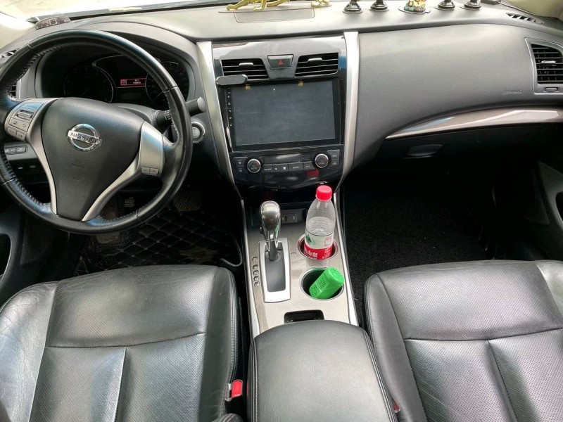 中山15年日產天籟6