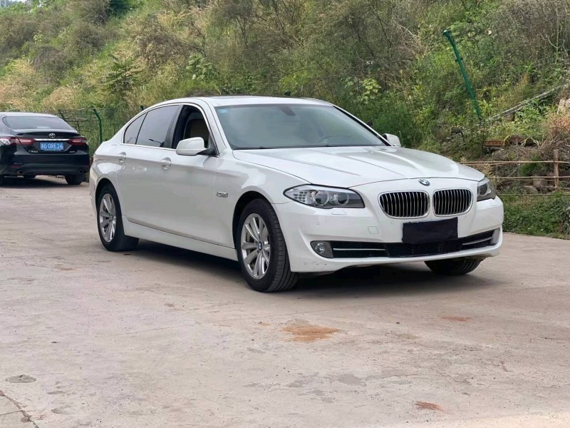 北京12年宝马5系3