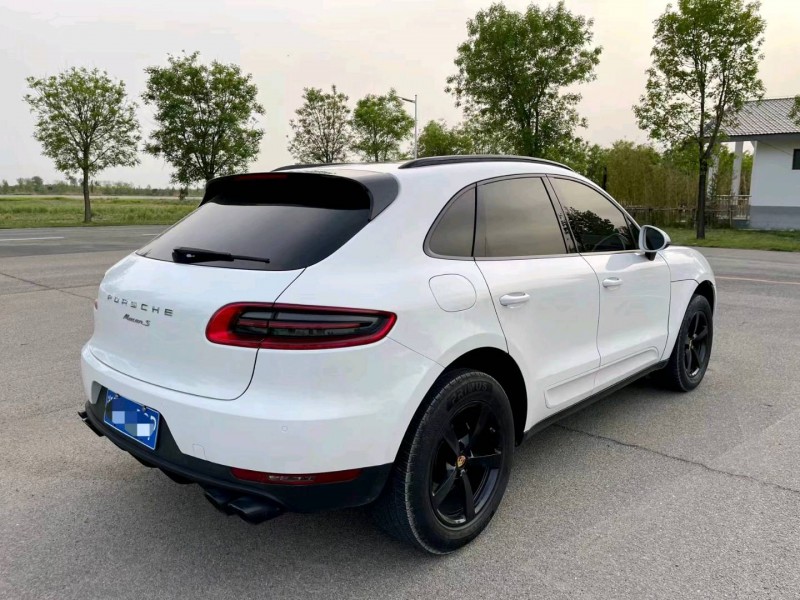 濱州15年保時捷Macan8