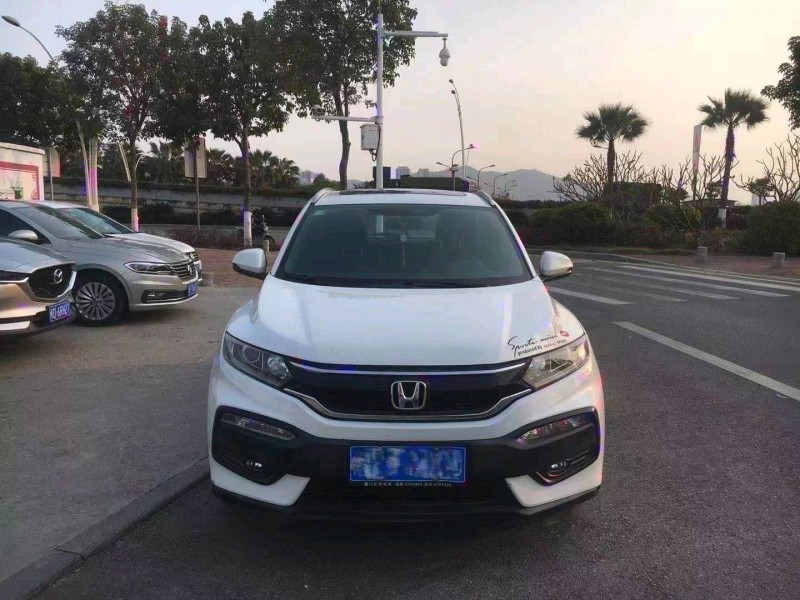 漳州17年本田CR-V1