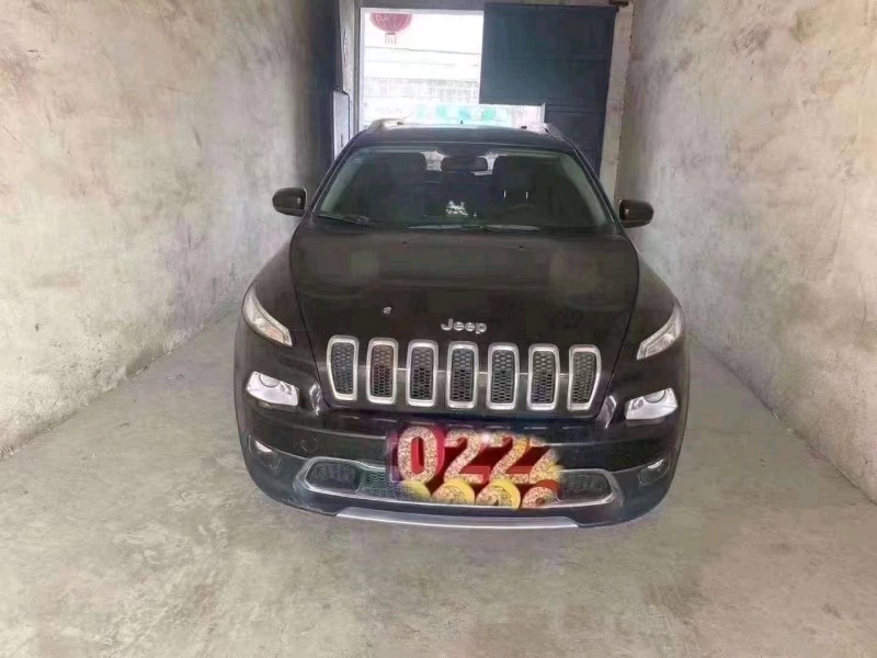 北京17年Jeep自由光1