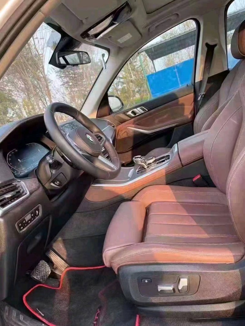 北京19年宝马X54