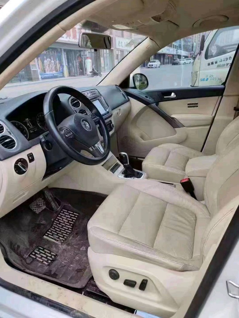 北京12年大众途观4