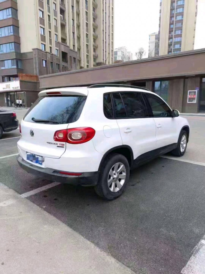 北京12年大众途观6