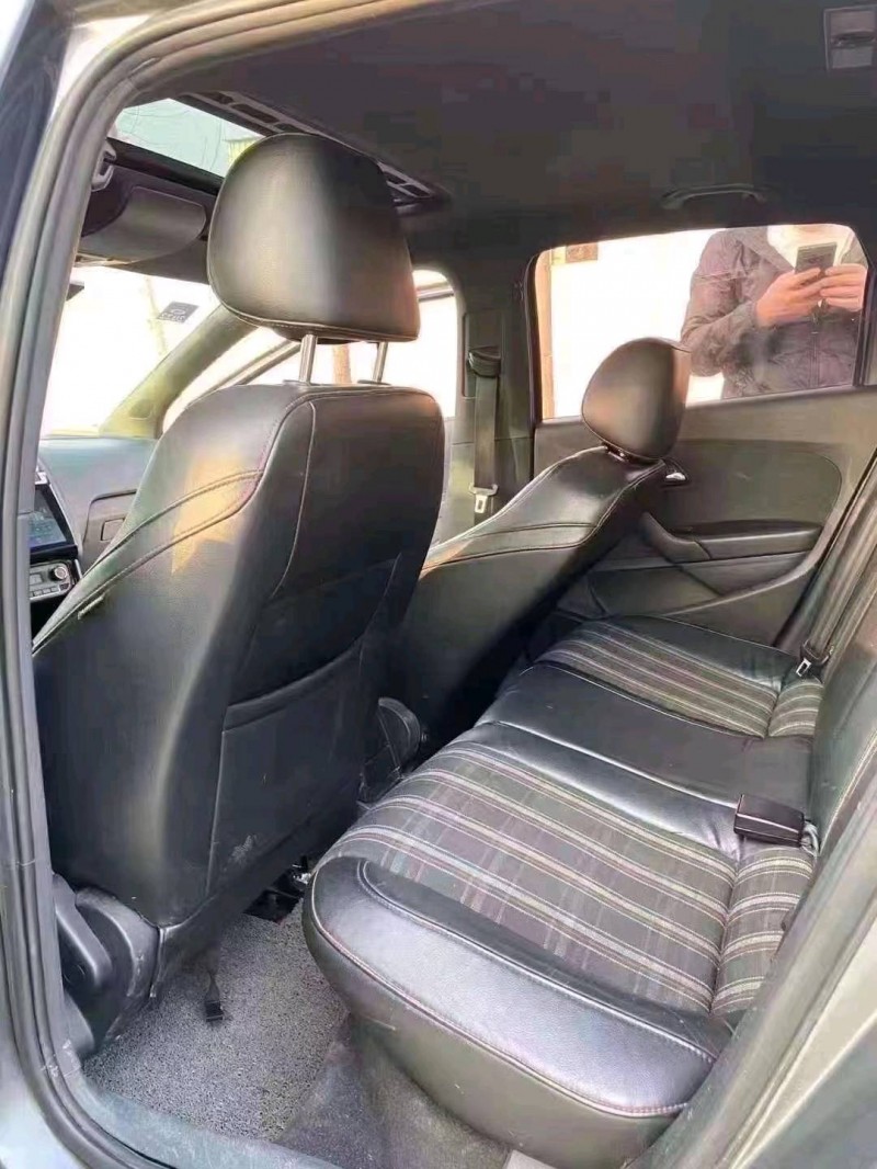 北京12年大众polo6