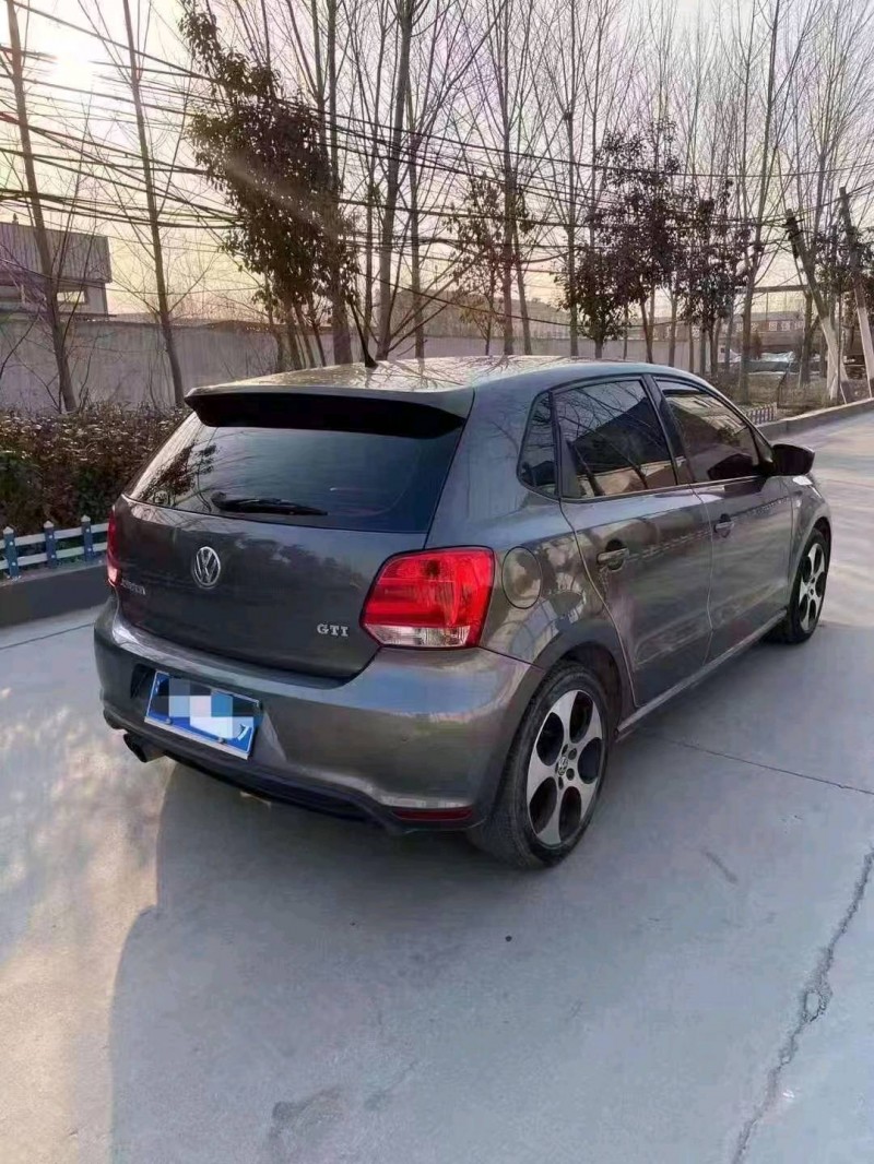 北京12年大众polo7