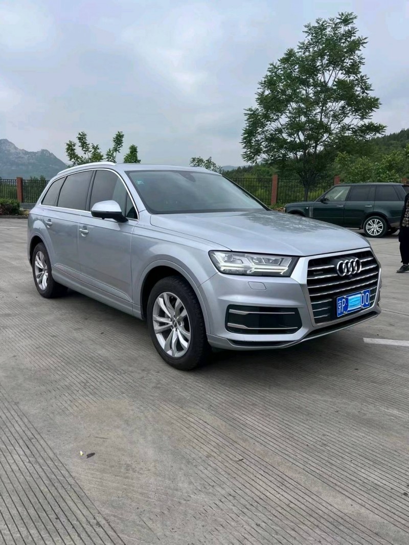 唐山20年奧迪Q77