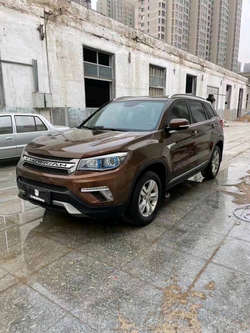 石家莊18年長安汽車CS752