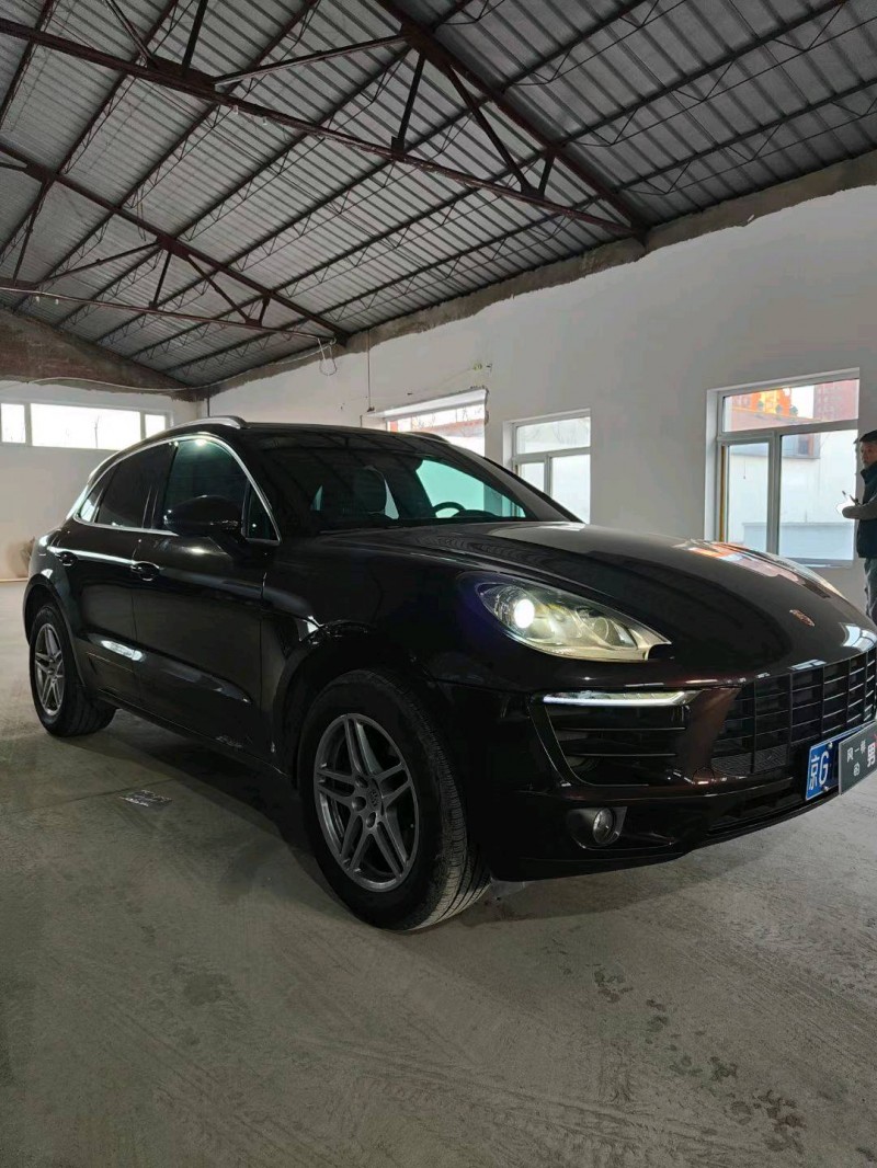 唐山17年保時捷Macan3