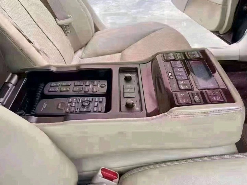 北京12年雷克萨斯LS5