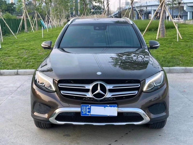 广州16年奔驰GLC1
