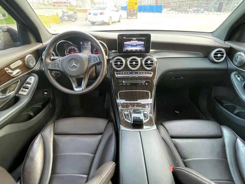 广州16年奔驰GLC6