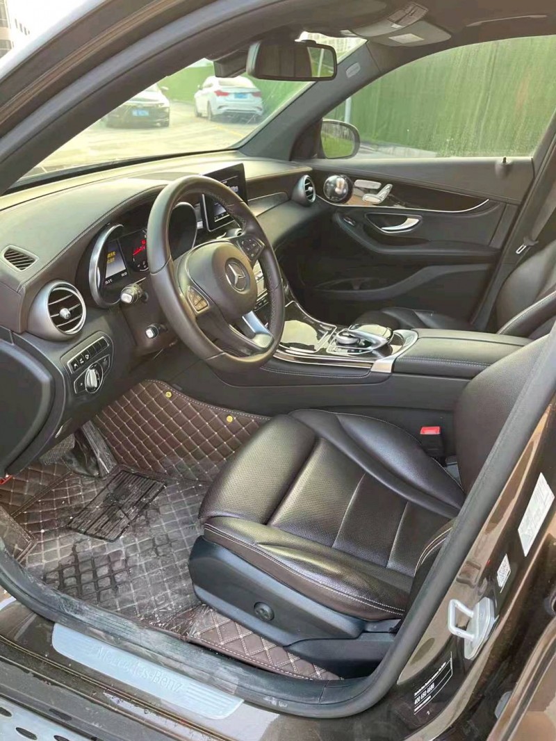 广州16年奔驰GLC7