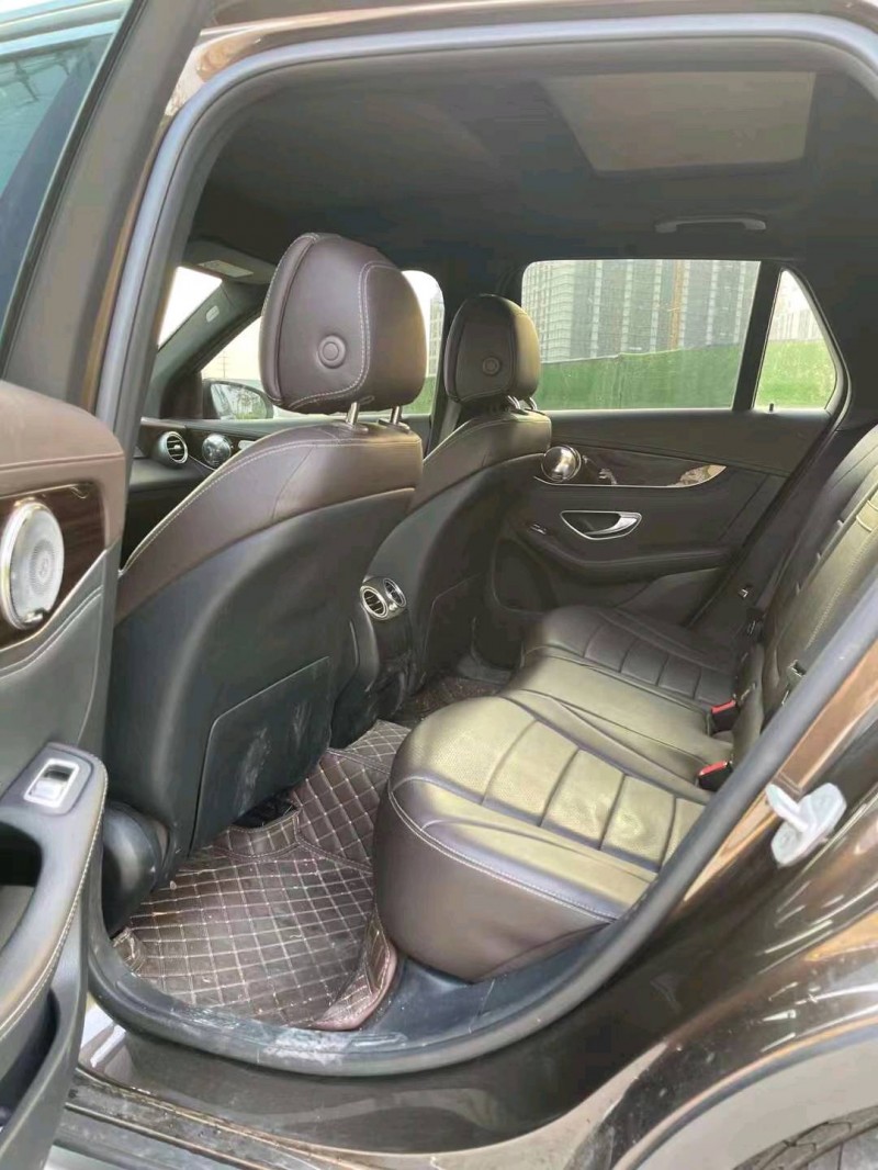 广州16年奔驰GLC8