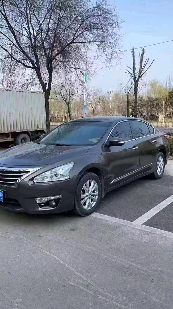 北京16年日产天籁2