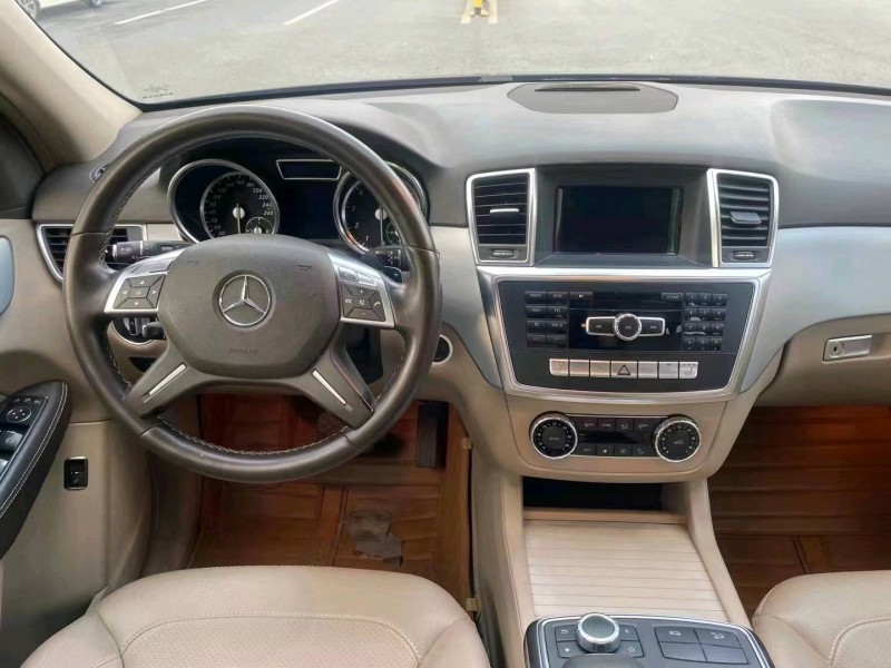 深圳13年奔驰ML5