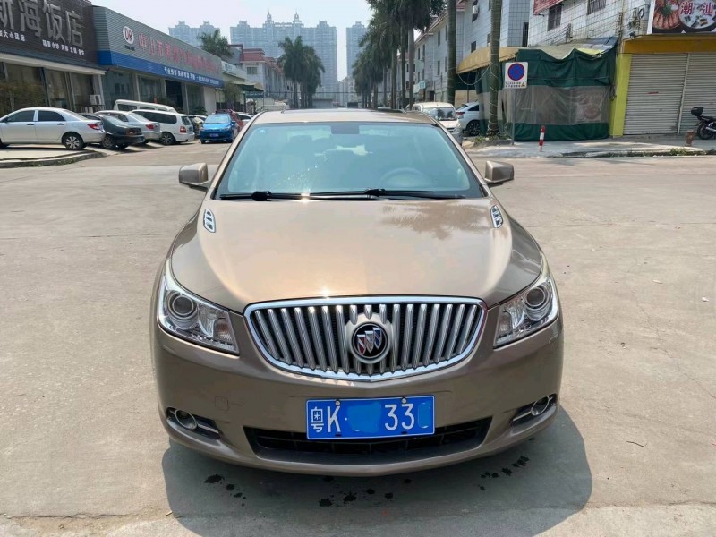 中山12年别克君越1