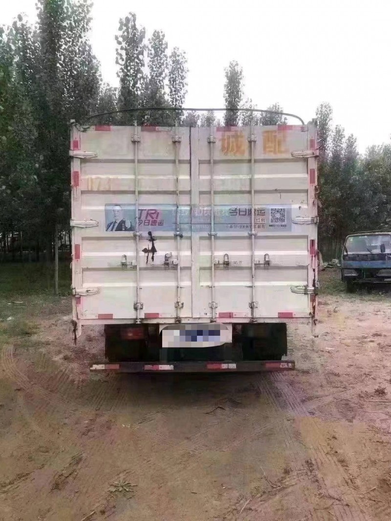 北京20年跃进轻卡7