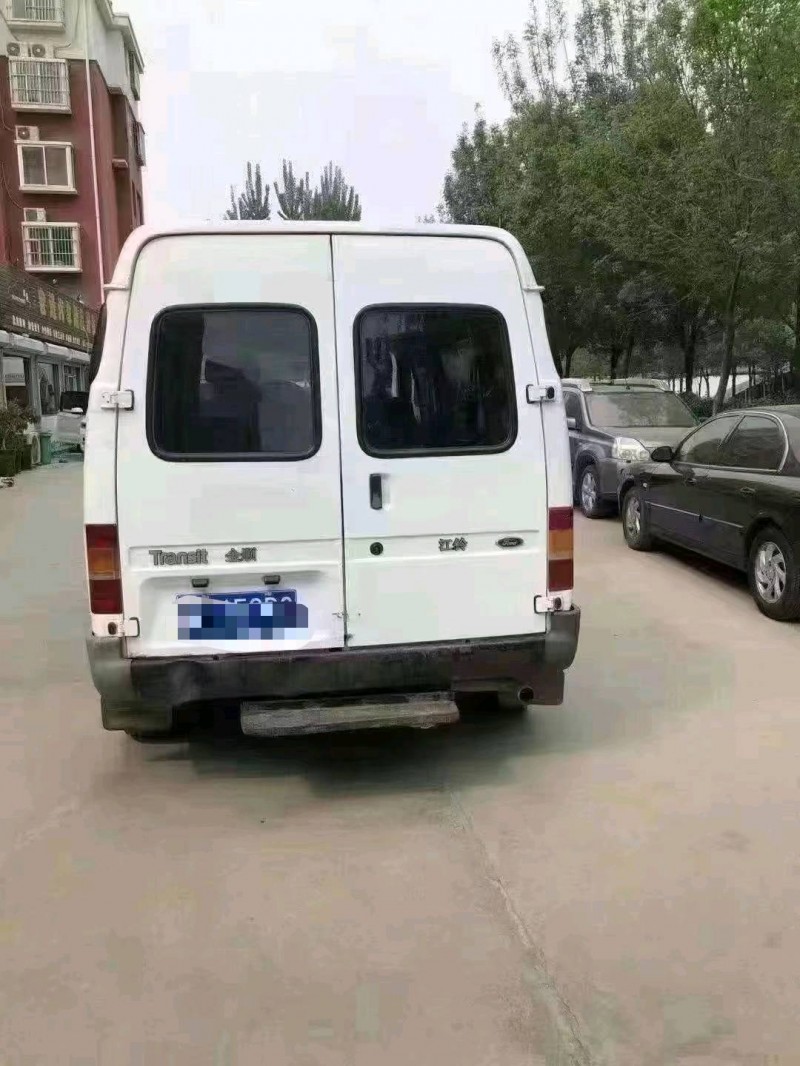 北京16年福特全顺2