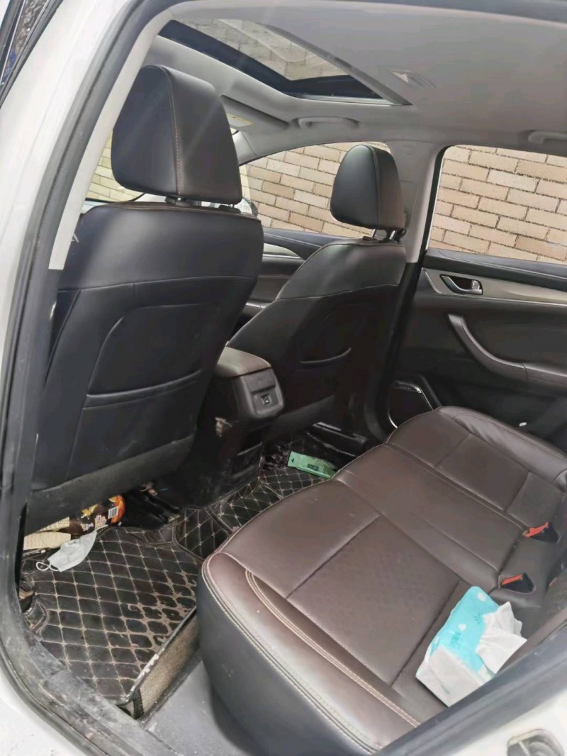 宁波19年长安汽车逸动3